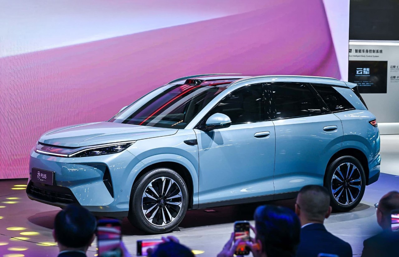 Nuova BYD Atto 3, cambia tutto: ora è più grande e ha la ricarica lampo