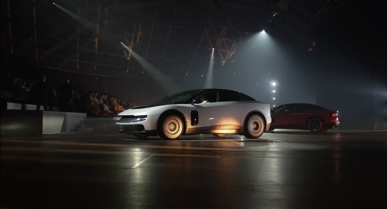 Ferrari Luce, faccia a faccia con Benedetto Vigna: le risposte alle polemiche - VIDEO