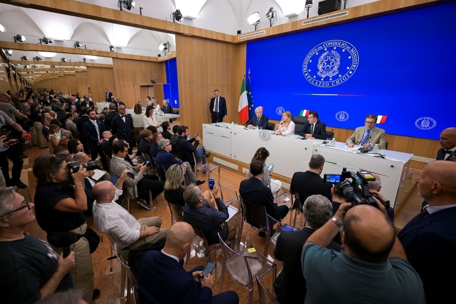Bollo auto, Pietrantonio (Unrae): "Ok ridurre una tassa, ma 2,3 miliardi andrebbero spesi meglio"