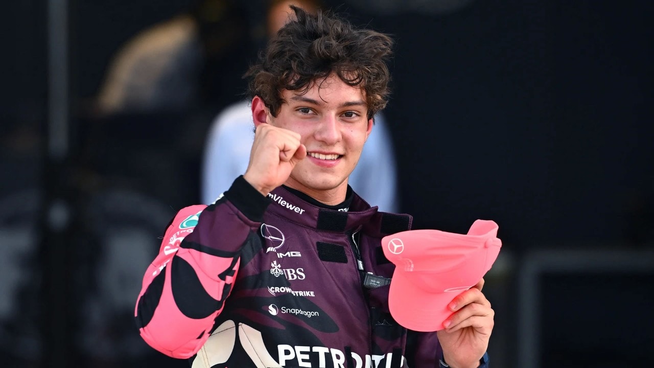 Antonelli in pole nella Sprint Qualifying!