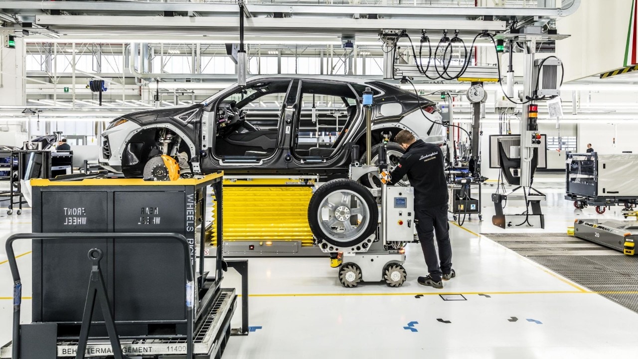 Non solo Ferrari, Lamborghini, Maserati, Pagani o Dallara: la Motor Valley vale 347 miliardi